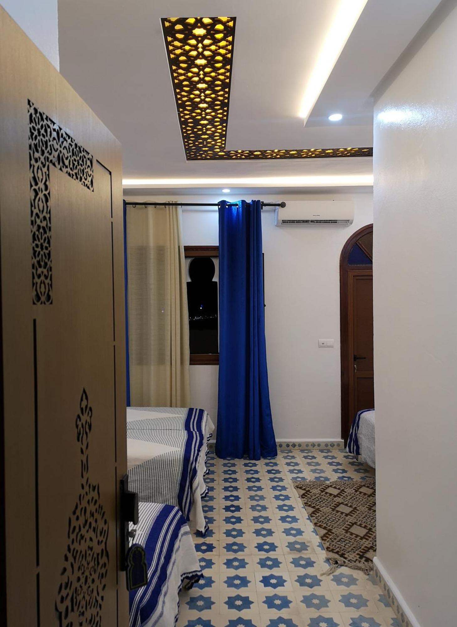 Hotel Koutoubia Чефчауен Екстериор снимка