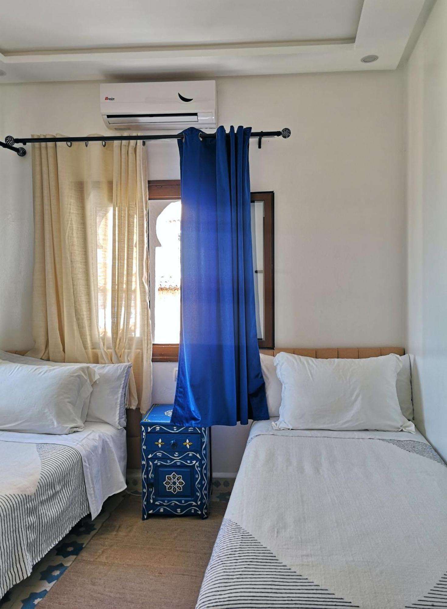Hotel Koutoubia Чефчауен Екстериор снимка
