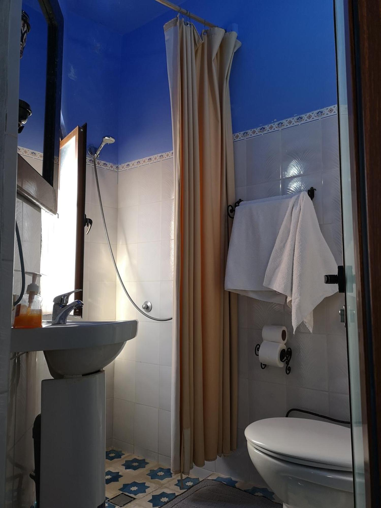 Hotel Koutoubia Чефчауен Екстериор снимка