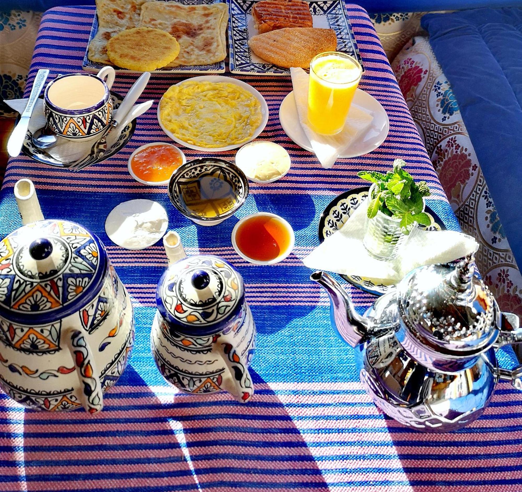 Hotel Koutoubia Чефчауен Екстериор снимка